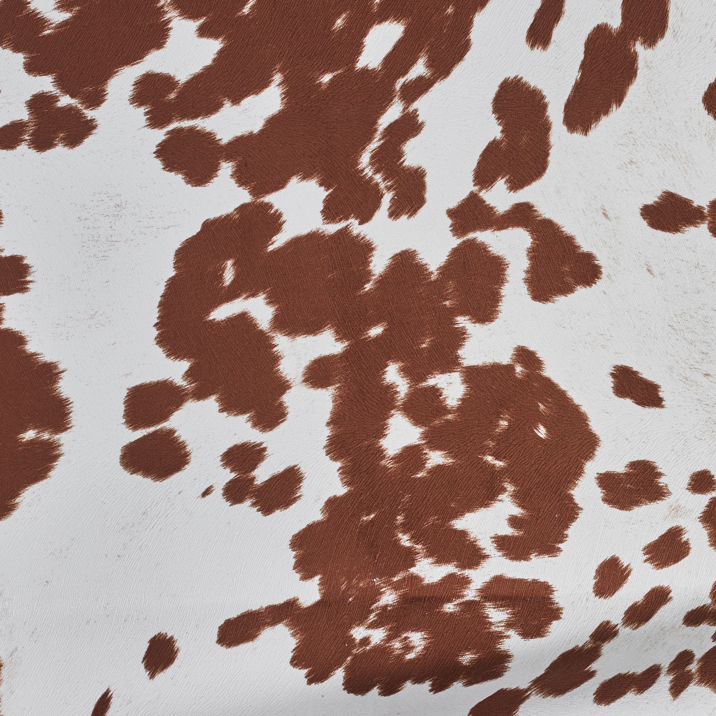 Buttercup Bed | Durango Microvelvet